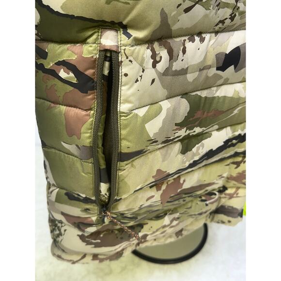 Under Armour Ridge Reaper Hunting Jacket w/Camouflage Pattern/Neon Zipper-Large - Picture 2 of 16